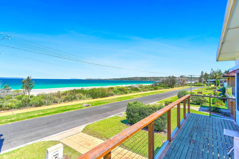 Summer Breeze At Vincentia - Accommodation in Brisbane 0