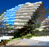 Surf Parade Resort - Accommodation in Brisbane