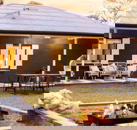 The Woods Farm - Accommodation in Brisbane