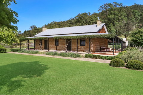The Glen - Accommodation in Brisbane 0