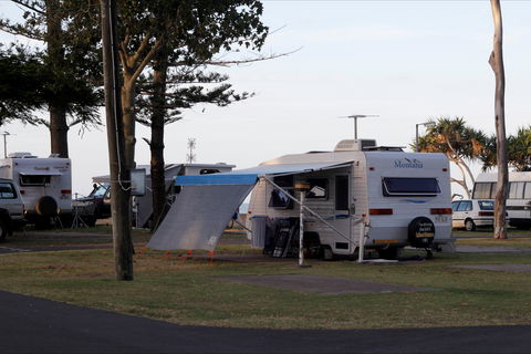 Torquay Beachfront Tourist Park - Accommodation in Brisbane 2