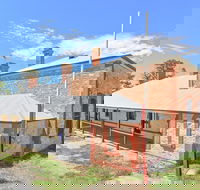 Wellington Courthouse. - Accommodation in Brisbane