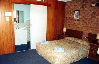 Maules Creek NSW Accommodation in Brisbane