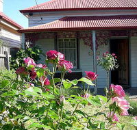 Airleigh - Rose Cottage - Accommodation in Brisbane
