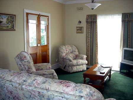 Airleigh - Rose Cottage - Accommodation in Brisbane 1