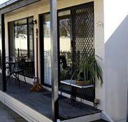Courtside Cottage Bed and Breakfast - Accommodation in Brisbane