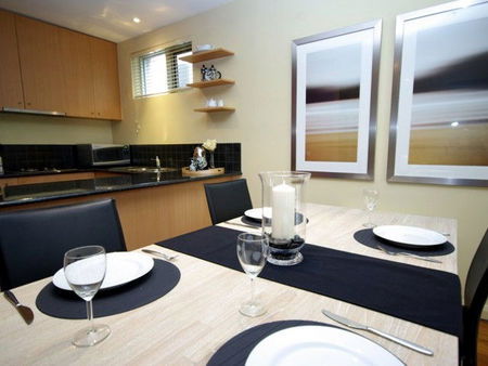 Boutique Stays - Beachside Point - Accommodation in Brisbane 2