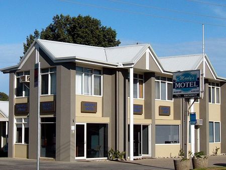 Moodys Motel - Accommodation in Brisbane 0