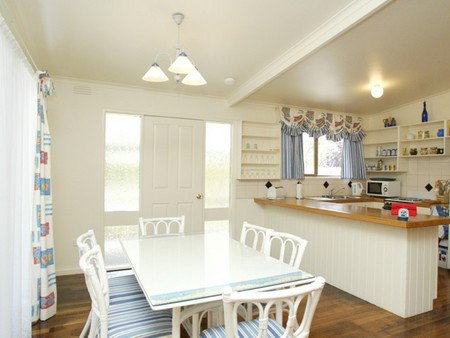 Beachwalk Cottage - Accommodation in Brisbane 1