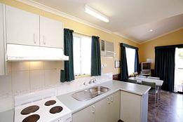 BIG4 Bendigo Ascot Holiday Park - Accommodation in Brisbane 1