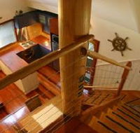 Aireys Overboard Seaside Cottage - Accommodation in Brisbane
