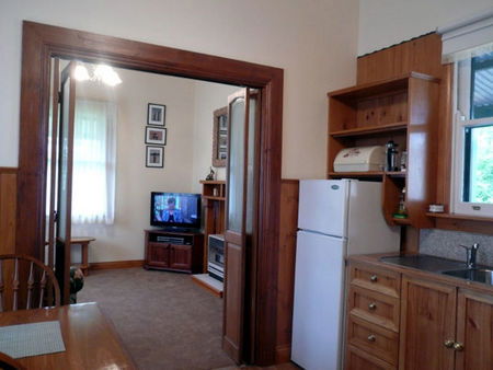 Trafalgar Cottage - Accommodation in Brisbane 3