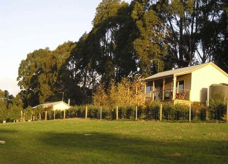 Birchwood Retreat Country Cottages - Accommodation in Brisbane 2