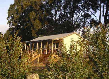 Birchwood Retreat Country Cottages - Accommodation in Brisbane 4