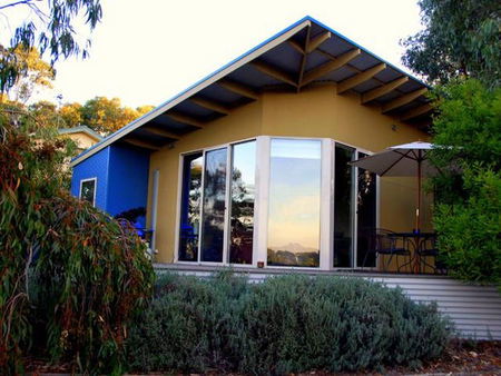 South Beach Haven - Accommodation in Brisbane 0
