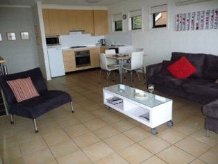 On The Esplanade - Accommodation in Brisbane 3