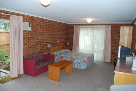 Inverloch Central Motor Inn - Accommodation in Brisbane 3