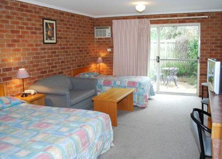 Inverloch Central Motor Inn - Accommodation in Brisbane 4