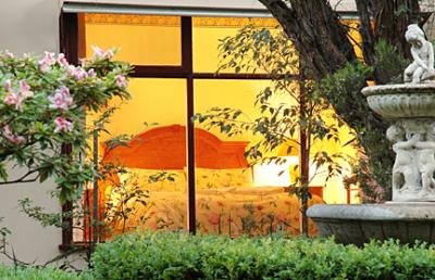 Truemans Cottages - Accommodation in Brisbane 0