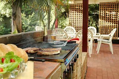 Truemans Cottages - Accommodation in Brisbane 3