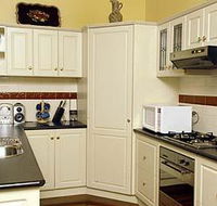 Warrnambools No 1 Luxury Apartment - Accommodation in Brisbane