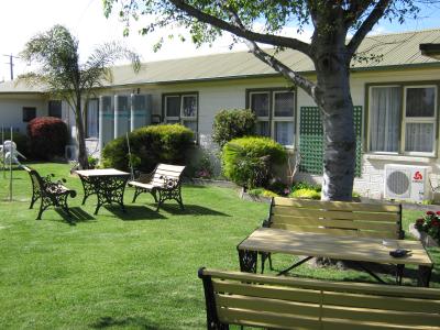 Lakes Entrance Holiday Units - Accommodation in Brisbane 5