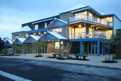The Island Accommodation - Accommodation in Brisbane 0