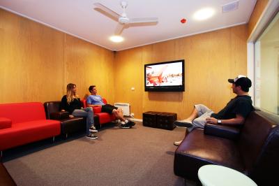 The Island Accommodation - Accommodation in Brisbane 5
