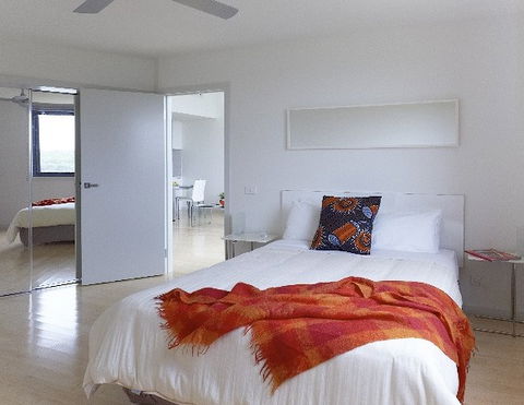 Inlet Beach Apartments - Accommodation in Brisbane 5