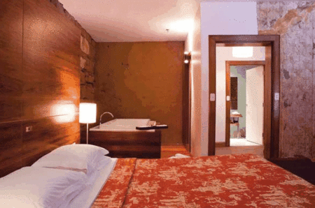 The Henry Jones Art Hotel - Accommodation in Brisbane