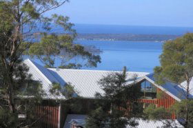 Bed In The Treetops - Accommodation in Brisbane 4