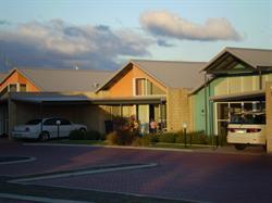Cockle Shells - Accommodation in Brisbane 0