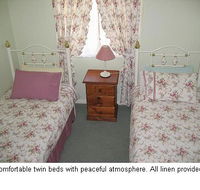 Glen Eden Cottages - Accommodation in Brisbane