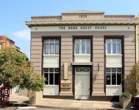 The Bank Guest House & Tellers Restaurant - Accommodation in Brisbane 0