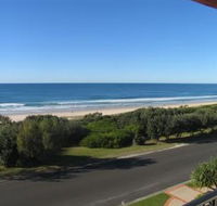 The Breakers Yamba - Accommodation in Brisbane