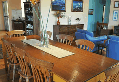 Surfside Retreat - Accommodation in Brisbane 3