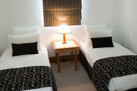 The Inchcolm Hotel - Accommodation in Brisbane 1