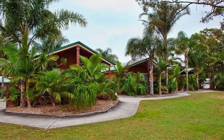 Blue Dolphin Resort & Holiday Park - Accommodation in Brisbane 1