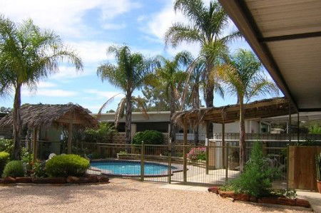 Glossop Motel - Accommodation in Brisbane 2