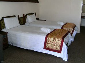 Molly Morgan Motor Inn - Accommodation in Brisbane 3