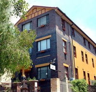 Sinclairs Of Bondi Budget Accommodation - Accommodation in Brisbane