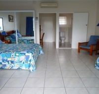 Airlie Court Holiday Units - Accommodation in Brisbane