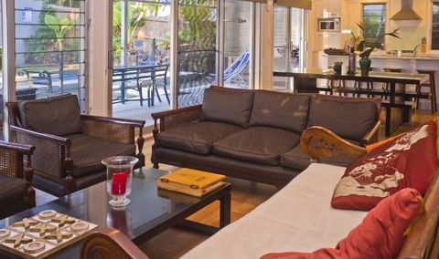 Aaman & Cinta Villa - Accommodation in Brisbane 1