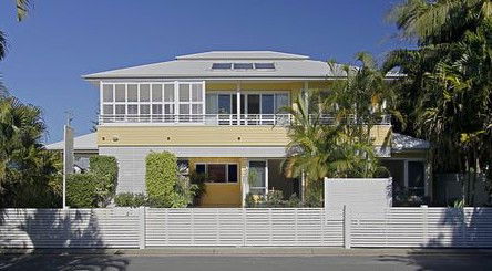 Byron Bathers - Accommodation in Brisbane 0