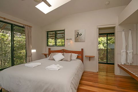Tallaringa Views - Accommodation in Brisbane 5