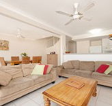 Aaah 2  Byron - Accommodation in Brisbane