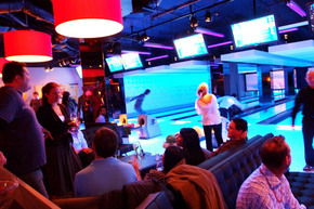 Strike Bowling Bar - Chapel - Accommodation in Brisbane 2