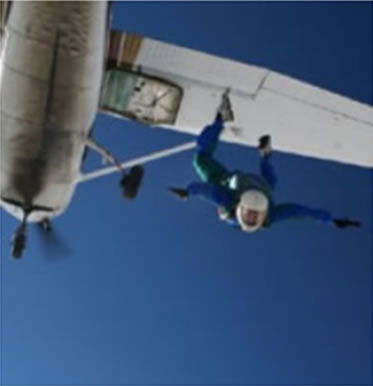 SA Skydiving - Accommodation in Brisbane 1
