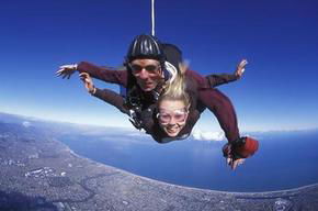 Adelaide Tandem Skydiving - Accommodation in Brisbane 1
