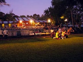 Deckchair Cinema - Accommodation in Brisbane 3